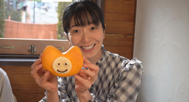 藤原アナ考案コラボパン1